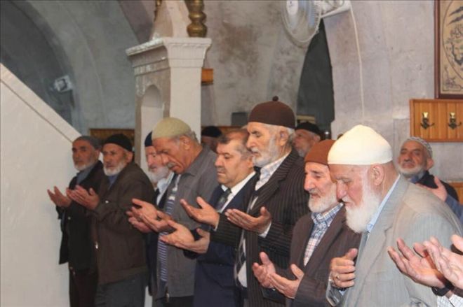 VAKIF KURANLARA MEVLİT OKUNDU