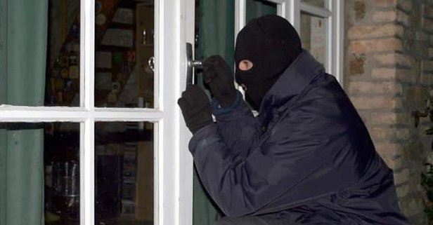 MUSLUK BATARYASI HIRSIZI YAKALANDI