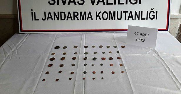 47 SİKKE İLE YAKALANDILAR (VİDEO)