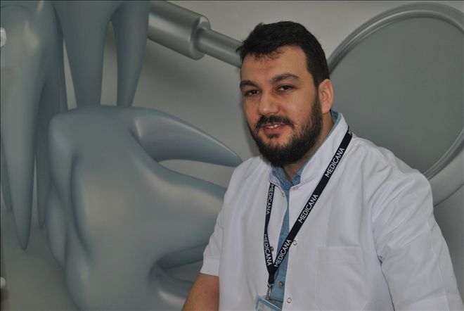 UZMANINDAN "EKSİK DİŞ" UYARISI