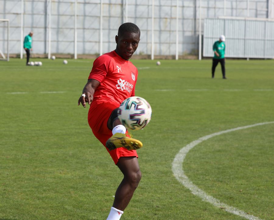 GOL YÜKÜNÜ GRADEL SIRTLADI