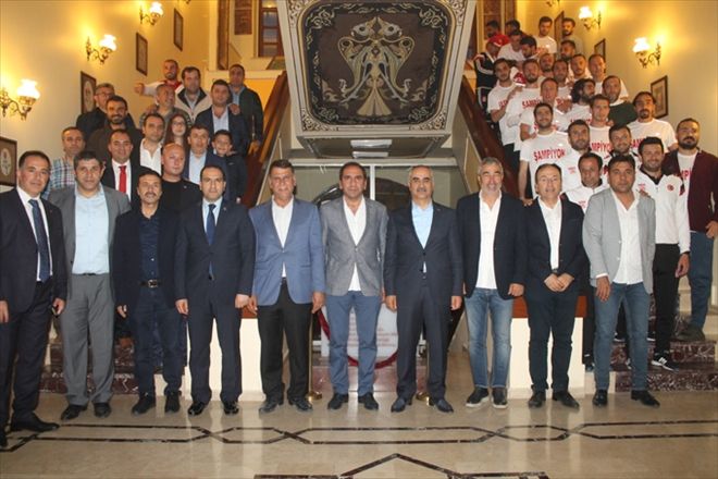 SEZONU TAÇLANDIRMAK İSTİYORUZ