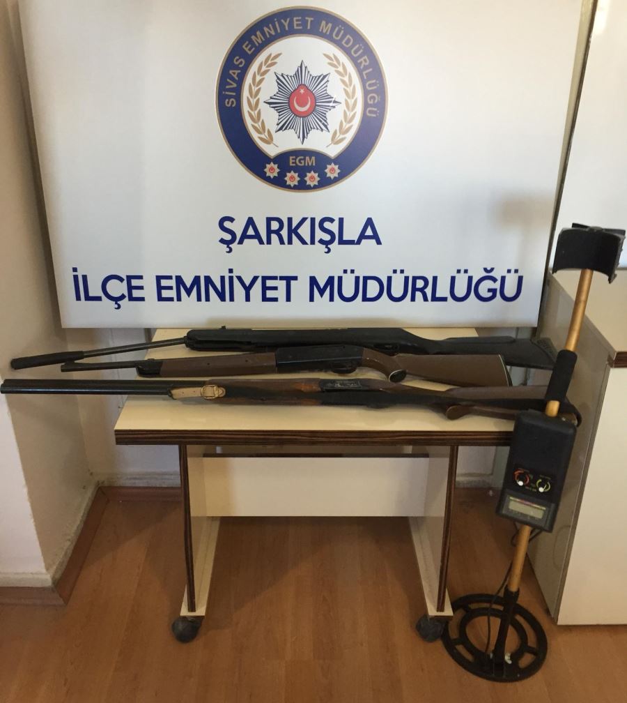 HIRSIZLAR YAKAYI ELE VERDİ