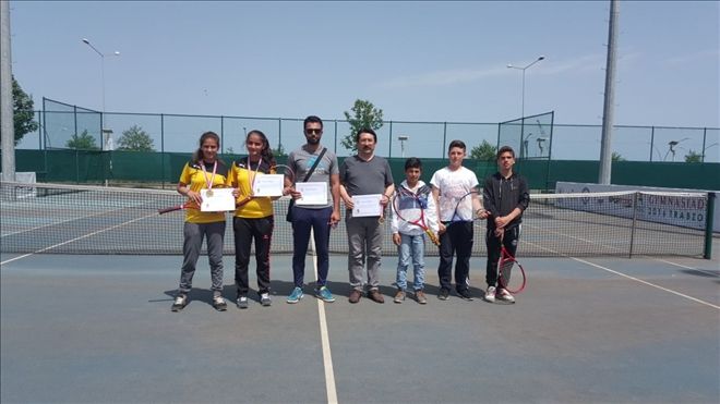 GAZİ MUSTAFA KEMAL DESTAN YAZDI