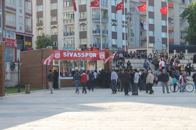 BİLET SATIŞLARI SÜRÜYOR