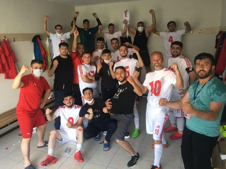 SÜPER LİG’E YÜKSELDİLER