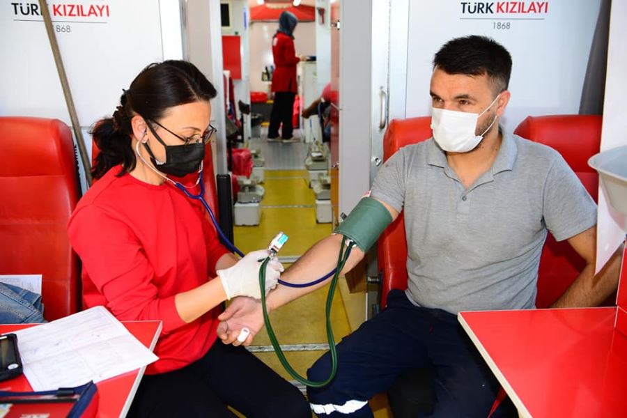 SİVAS BÖLGEDEN KAN BAĞIŞI