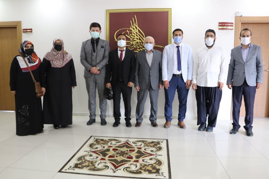 BİRİNCİLER ÖDÜLLENDİRİLDİ