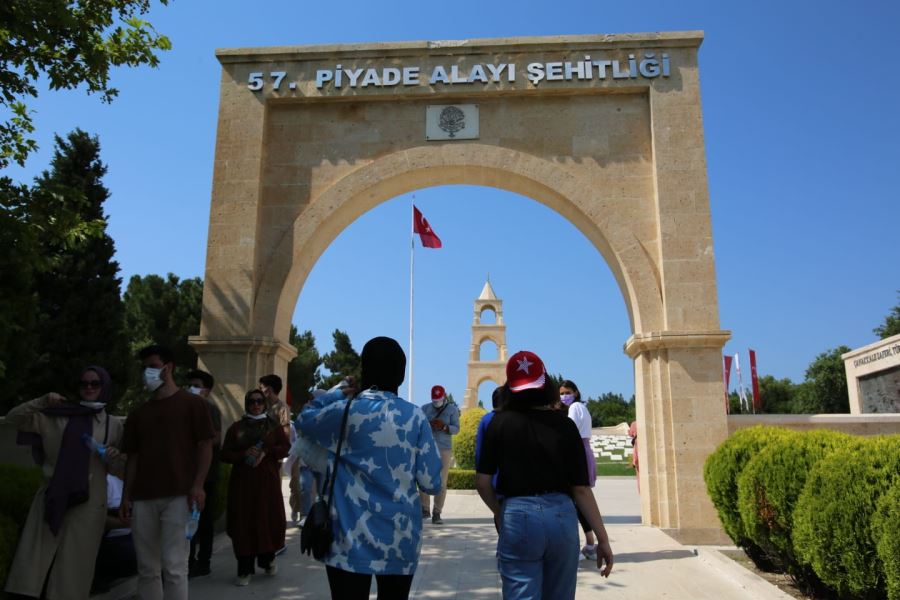 ÇANAKKALE RUHUNU YAŞADILAR -VİDEOLU-