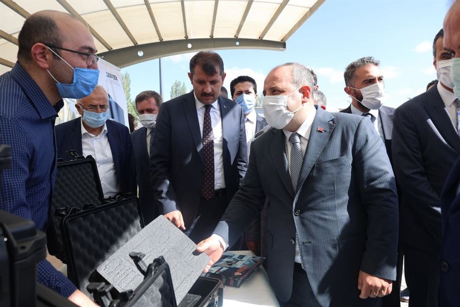 ÜÇ OPTİK ÜRETİCİSİNDEN BİRİ OLACAĞIZ