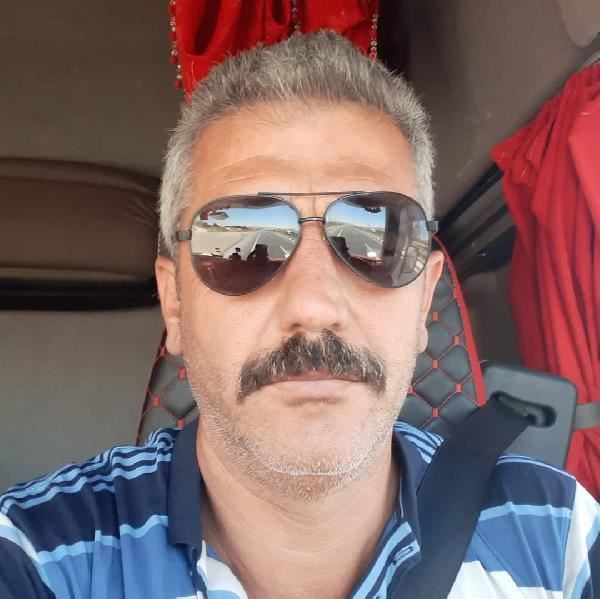 Tır şoförü, park halindeki aracının içinde ölü bulundu