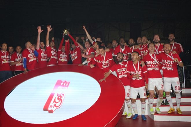 ŞAMPİYON SİVASSPOR