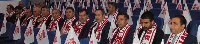 SİVASSPOR´DA YENİ YÖNETİM KURULU