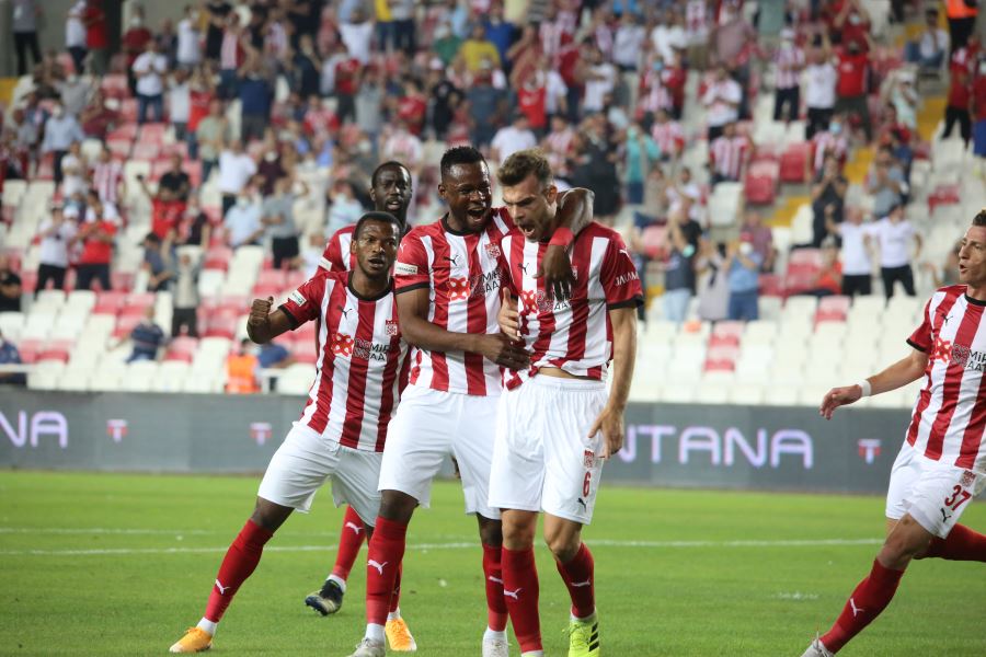 DİMİTRİS'İN GOL SAYISI 2 OLDU