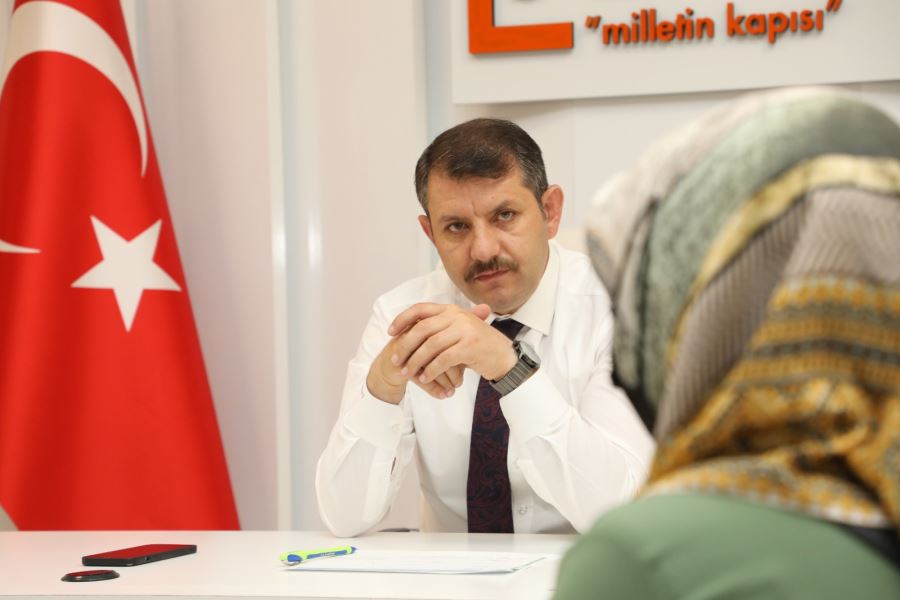 DEVLETİN KAPISI HERKESE AÇIK