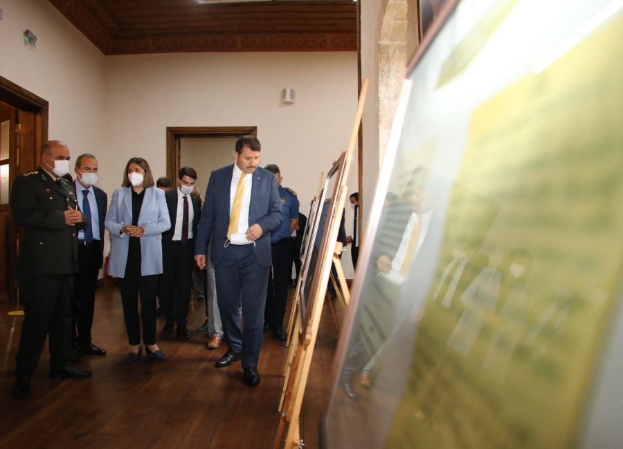 KONGRE SERGİSİ AÇILDI