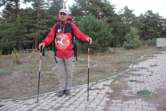 ERZURUM'DAN SİVAS'A YÜRÜYOR