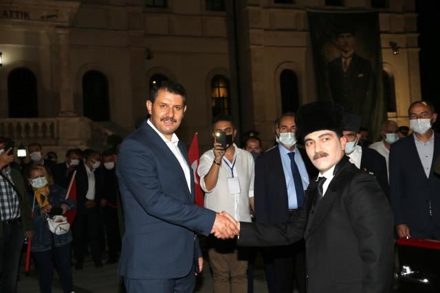 ATA'NIN GELİŞİ CANLANDIRILDI (VİDEO)