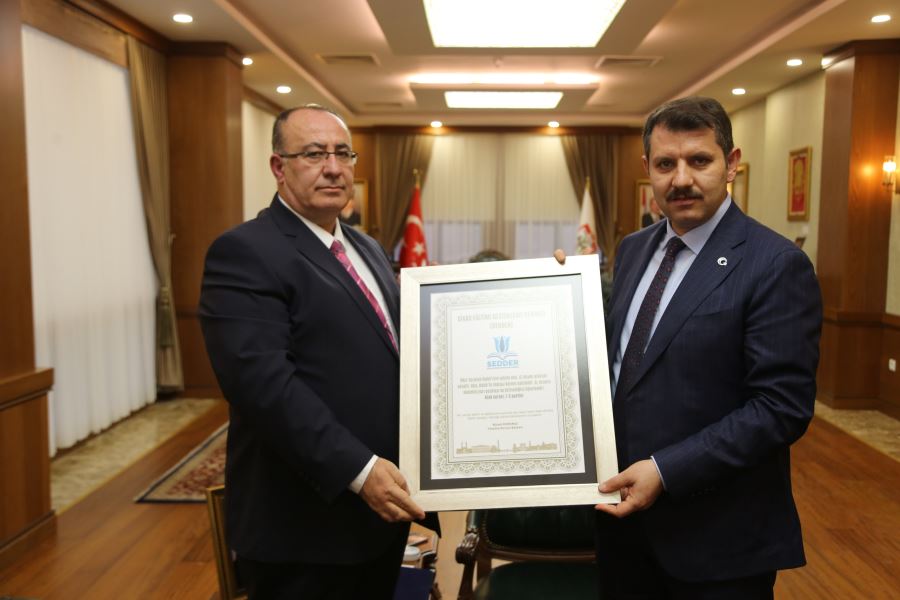 TEK ÇIKIŞ, EĞİTİME ÖNCELİK VERMEKTİR