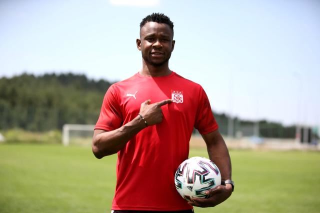 LEKE JAMES'TEN KÖTÜ HABER