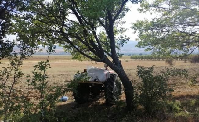 TRAKTÖR KAZASI: 2 YARALI