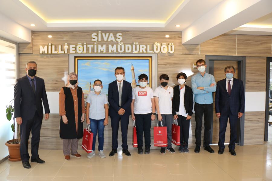 ASLAN, BİLSEM'İ KUTLADI