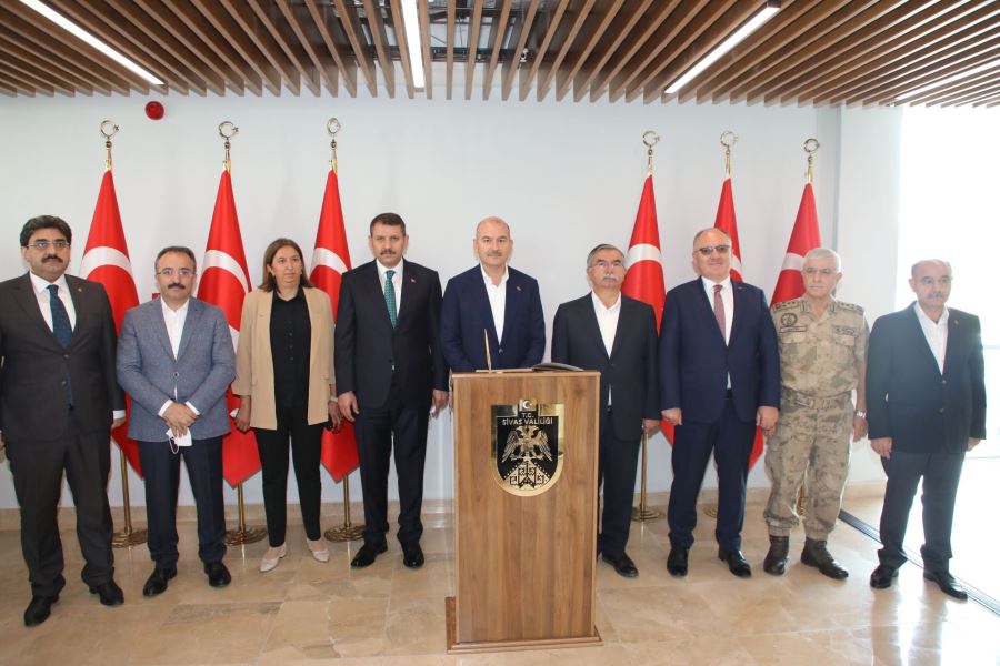 KİRLİ BİR ORTAKLIK VAR (VİDEO)