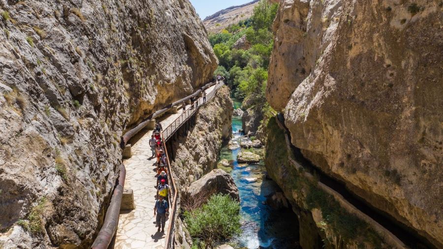 DOĞA HARİKASI: ŞUĞUL KANYONU