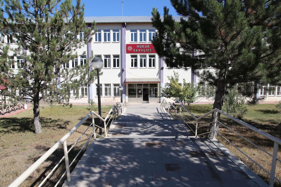 HUKUK FAKÜLTESİNE YENİ BİNA