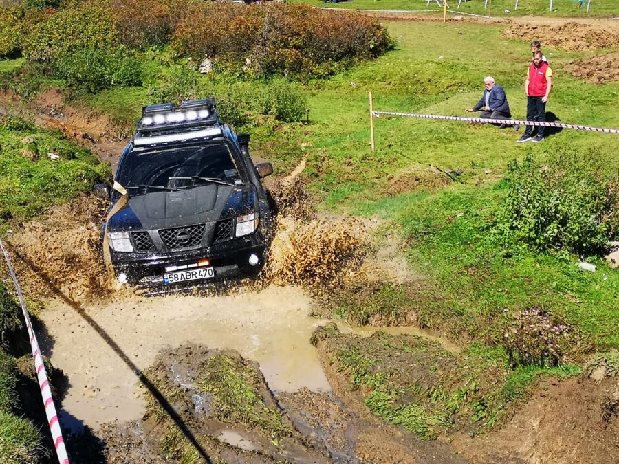 OFF-ROAD KULÜBÜ BİRİNCİ OLDU