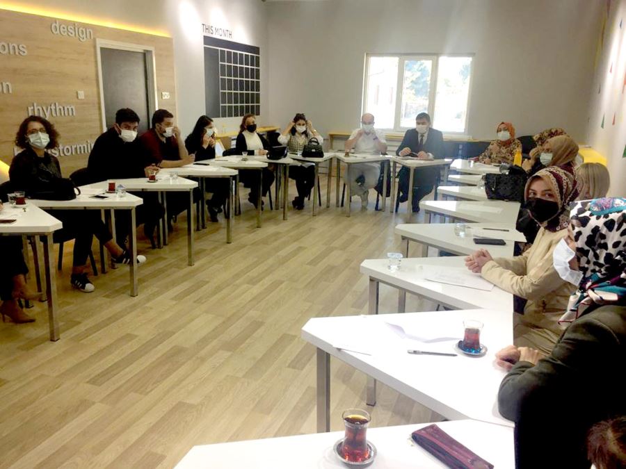 HER ÇALIŞMA BİREYE FAYDALI OLMALI