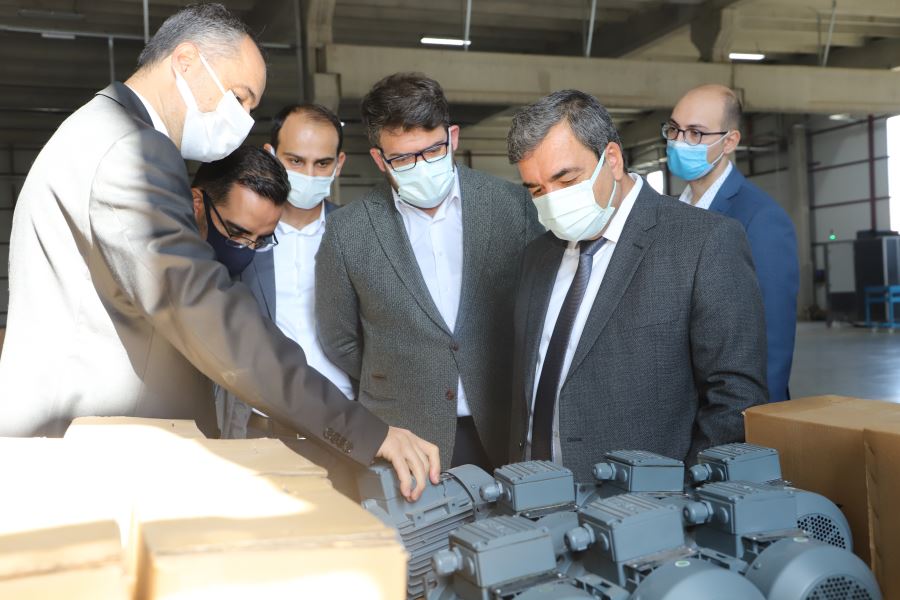 SANAYİ İŞ BİRLİĞİ SÜRÜYOR