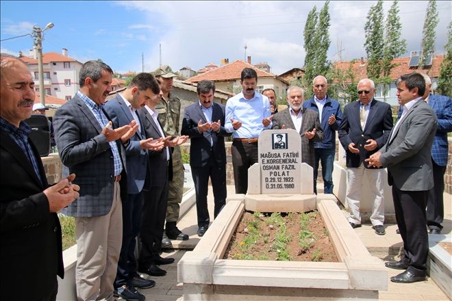 KORGENERAL POLAT MEZARI BAŞINDA ANILDI