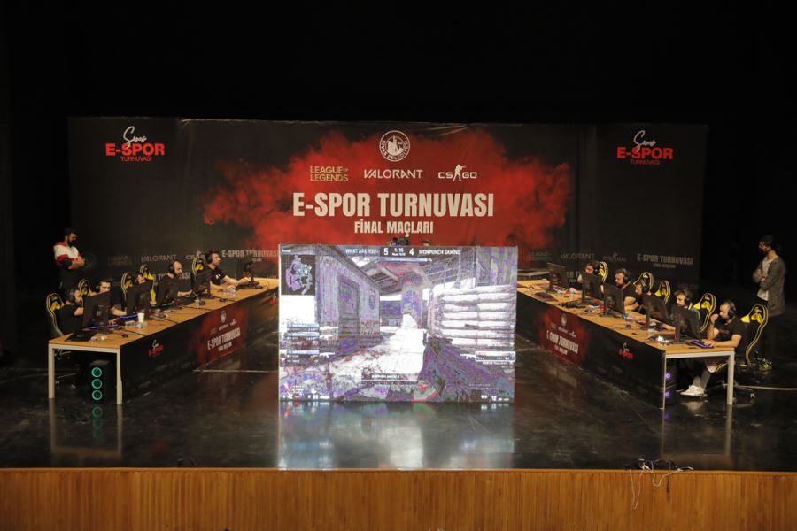E-SPOR TURNUVASI SONA ERDİ