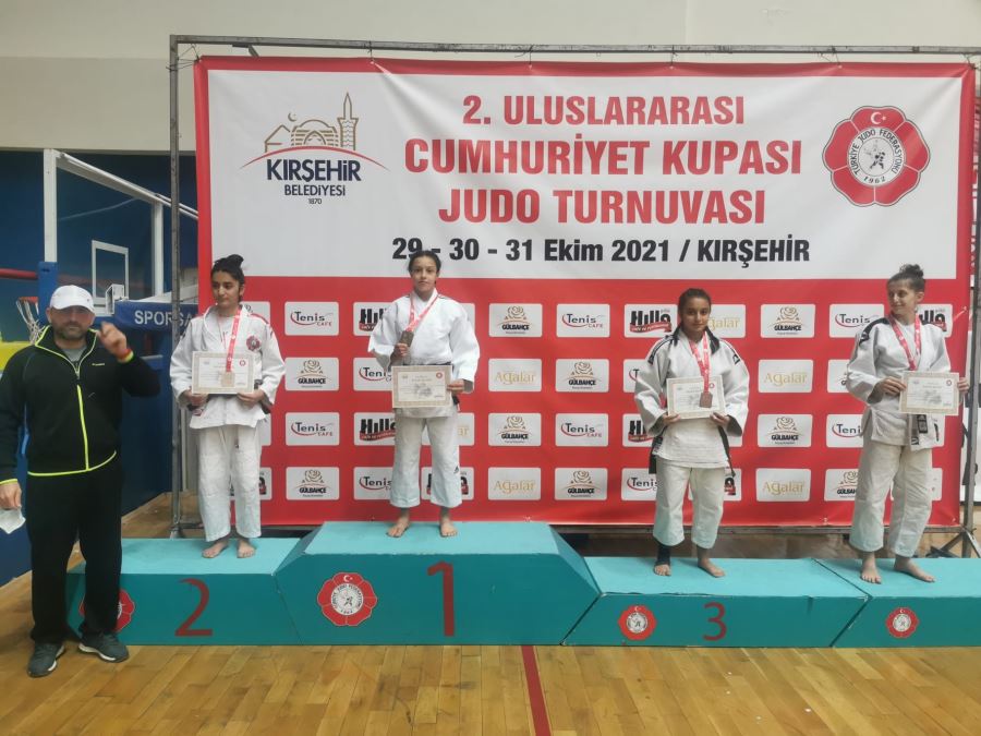 Sivas’ı başarıyla temsil ettiler