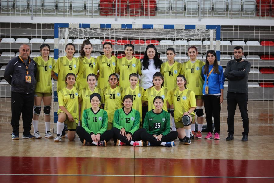 Hentbolda zorlu maç