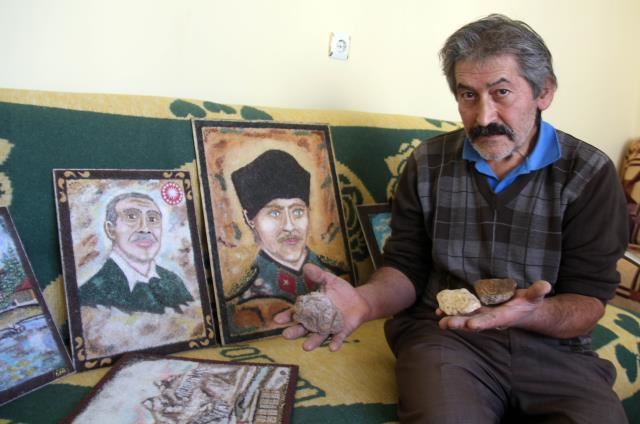 Renkli taşları sanat eserine dönüştürüyor