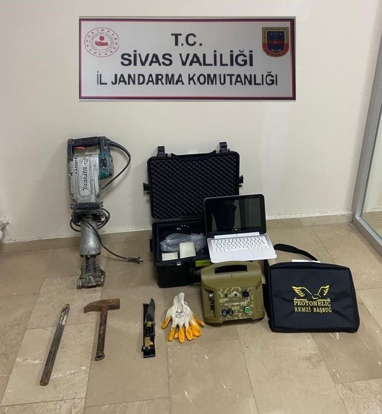 Kaçakçılık ve uyuşturucu operasyonları