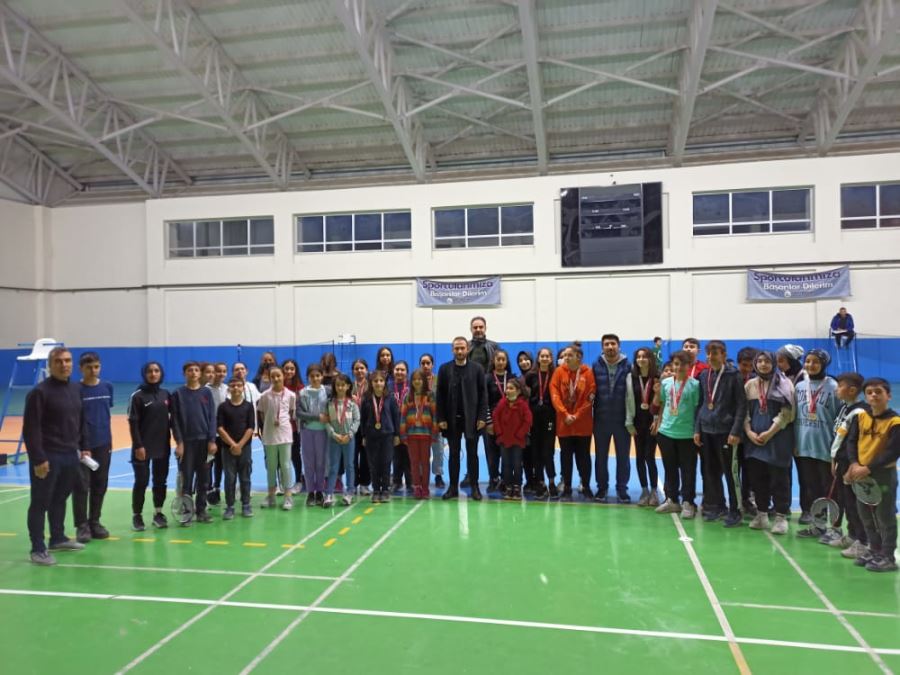 Madalyalar sahiplerini buldu