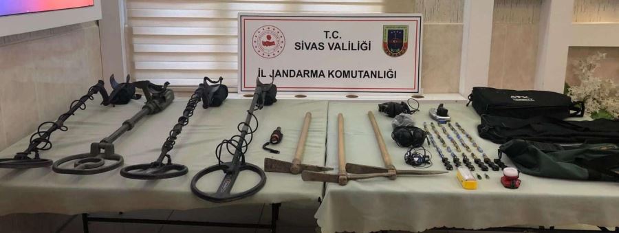 Jandarmadan kaçamadılar