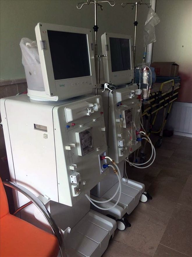 HAYIRSEVER İŞADAMI DİYALİZ CİHAZI BAĞIŞLADI