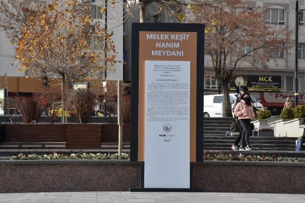 Melek Reşit Hanım'ın ismi meydana verildi