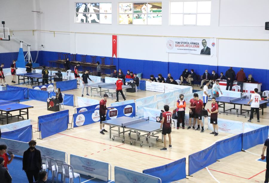 Masa tenisi heyecanı sona erdi