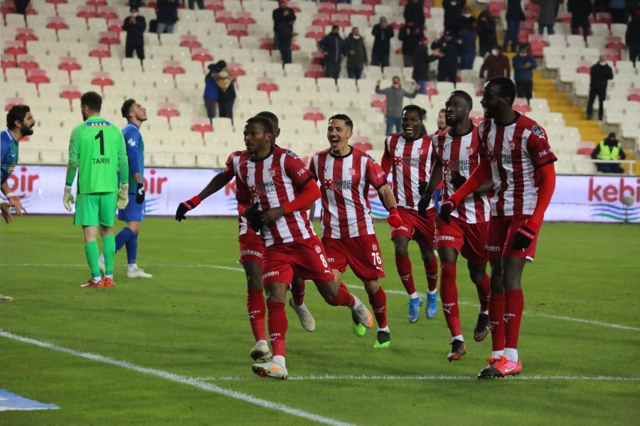 Üçüncü golünü Rize’ye attı