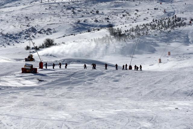 YILDIZ'DA KAYAK SEZONU BAŞLADI