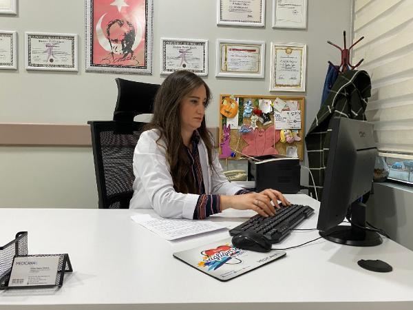 MESLEK SEÇİMİNİ ETKİLİYOR