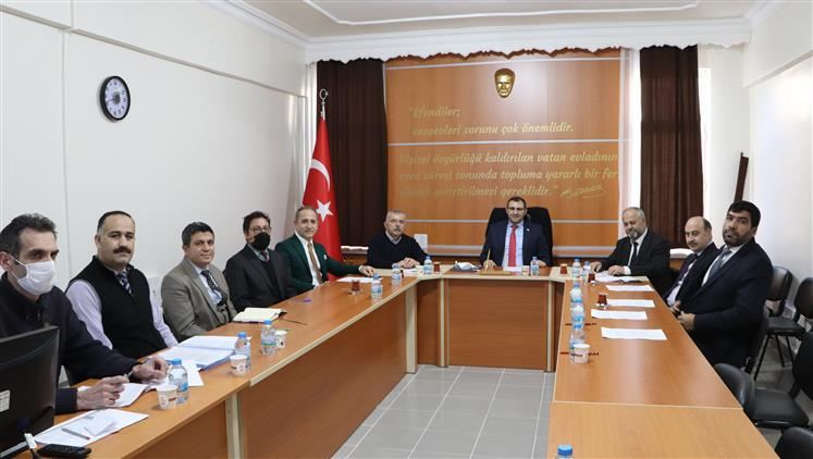 Mahkumlar topluma kazandırılıyor