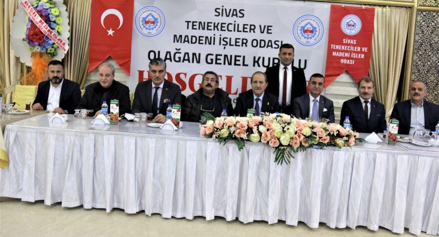 Hamdi Çelik yeniden başkan oldu