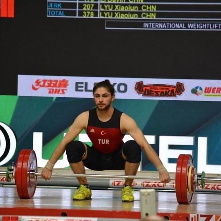 Halterciler gururlandırdı