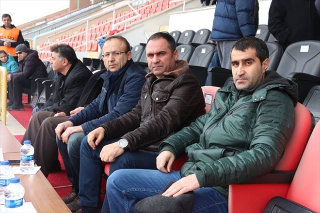 BAŞKAN BELLİ OLUYOR